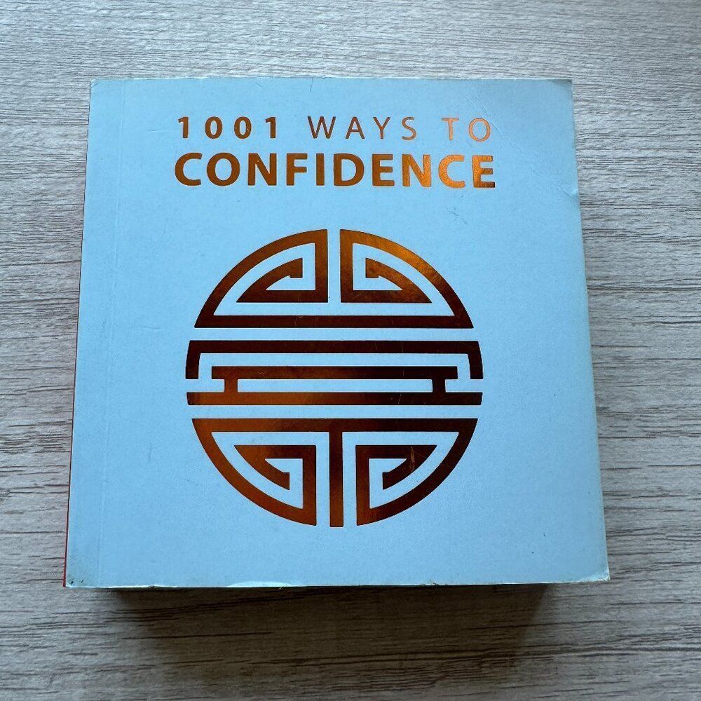 Paperback book 1001 Ways to Confidence 1001 Ways Series by‎ Arcturus Publishing